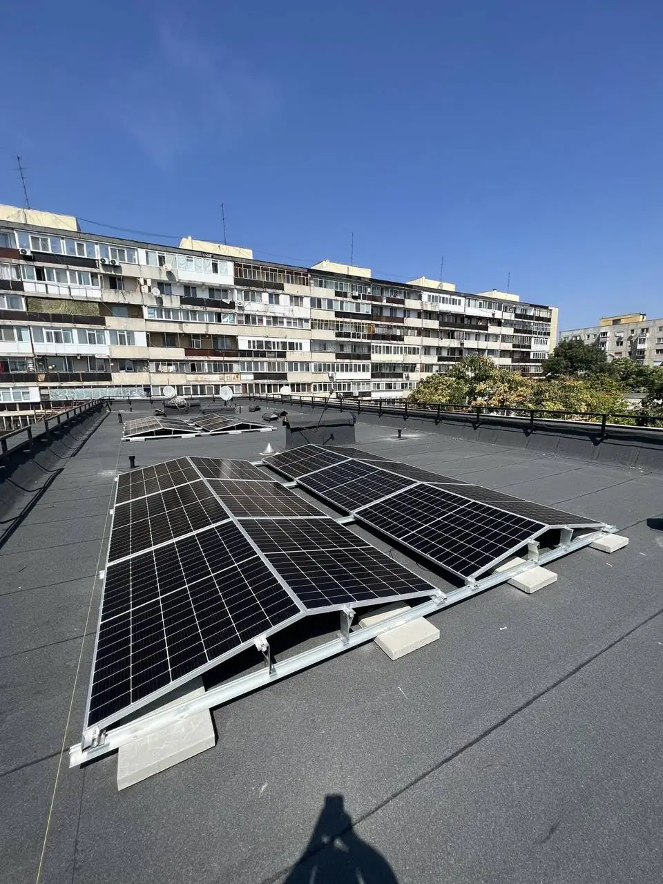 Bloc, 4 × 5 kWp – fotografia 1