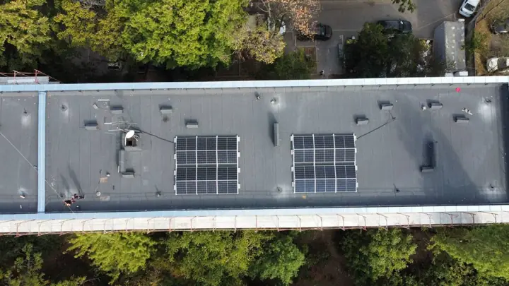 Bloc, 4 × 5 kWp – fotografia 2