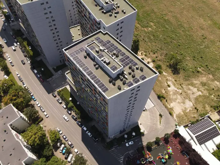 Bloc, 80 kWp – fotografia 5
