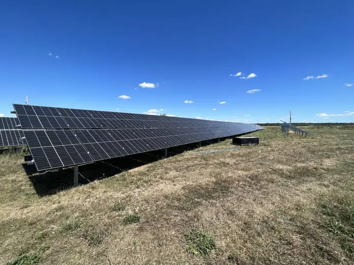 Parc fotovoltaic, Tărtășești