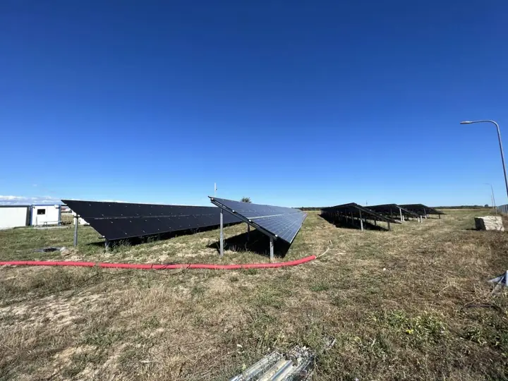Parc fotovoltaic, Tărtășești – fotografia 5